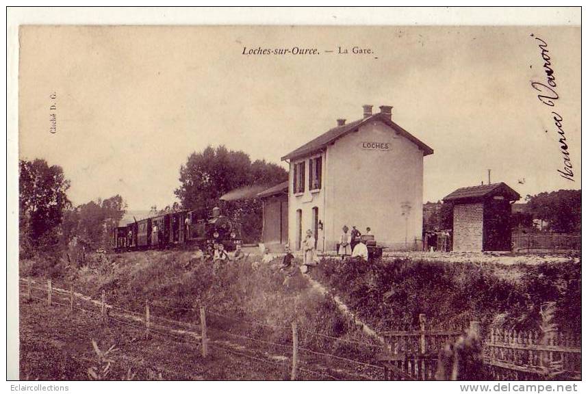 Aube..10.....Loches Sur Ource...La Gare..Train.. Chemin De Fer - Autres & Non Classés