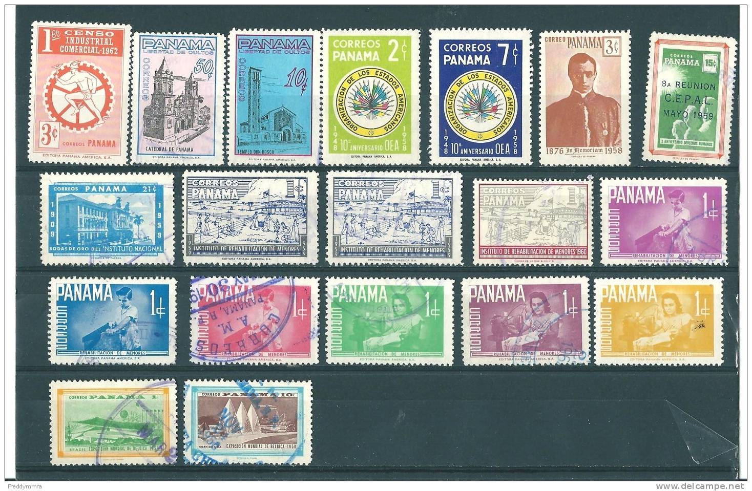 Panama: 1 Lot De 19 Timbres - Panama