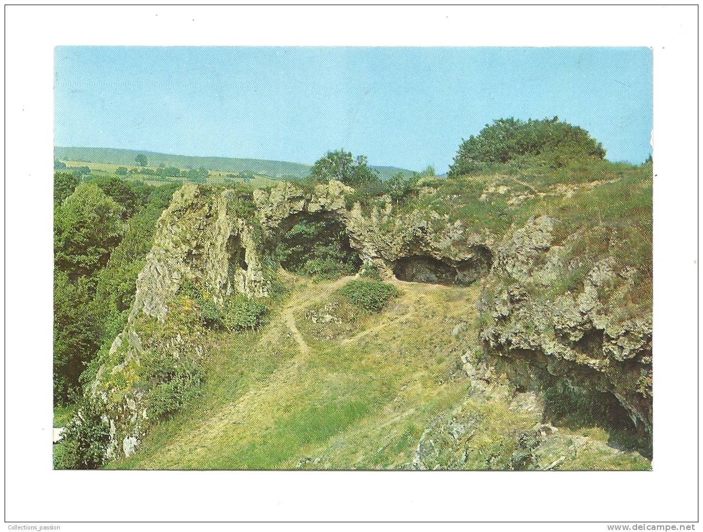 Cp, Bourgogne, Le Morvan, La Roche Percée - Bourgogne