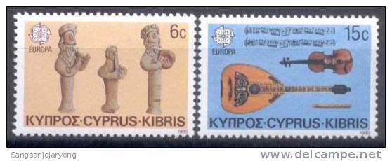Cyprus Sc655-6 Europa, Ceramic Figures, Instrument - 1985