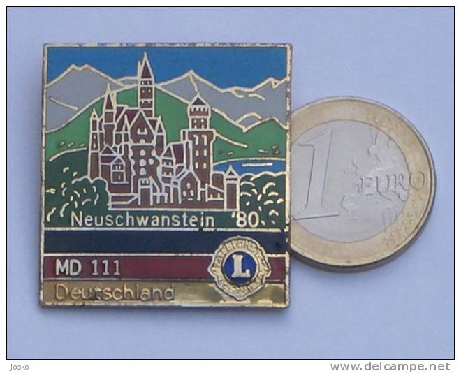 NEUSCHWANSTEIN 1980. - MD 111 LIONS DEUTSCHLAND ( Germany Large Enamel Badge ) Lions Club International - Le Lions Club - Altri & Non Classificati