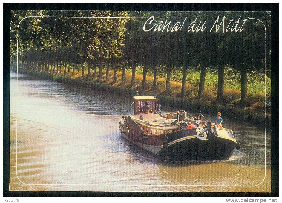 CPM Animée Neuve  Promenade Sur Le Canal Du Midi  Péniches - Hausboote