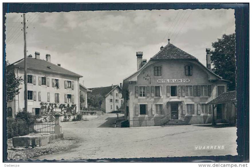 Vuarrens, L' Hôtel Du Lion D' Or, Fontaine, - Vuarrens