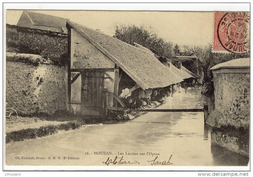 Carte Postale Ancienne Houdan - Les Lavoirs Sur L'Opton - Métiers, Laveuses, Lavandières - Houdan