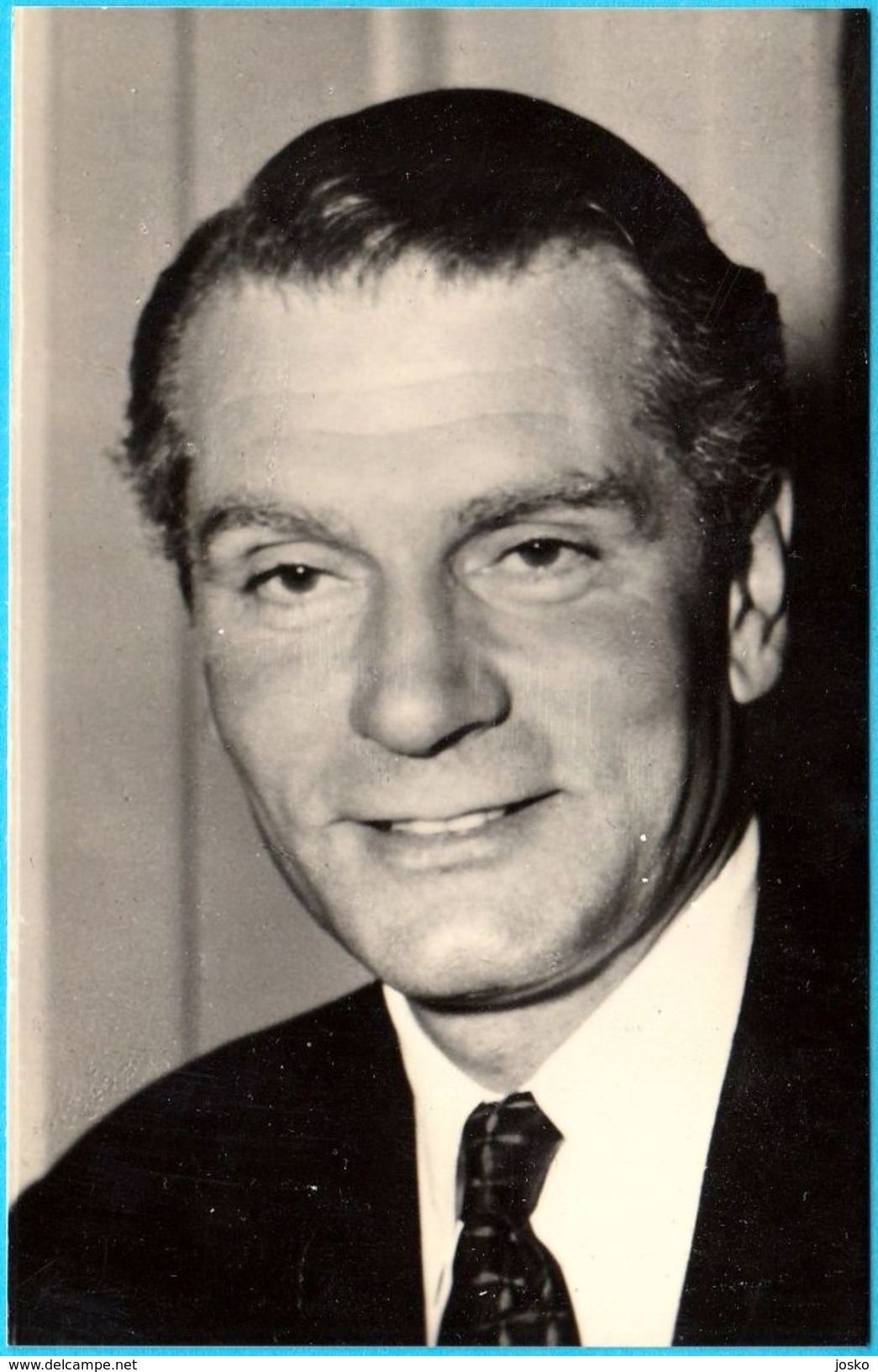 LAURENCE OLIVIER - English Film Actor * Old Rare Photo From 1960's ( Not Postcard ) * England British United Kingdom - Acteurs