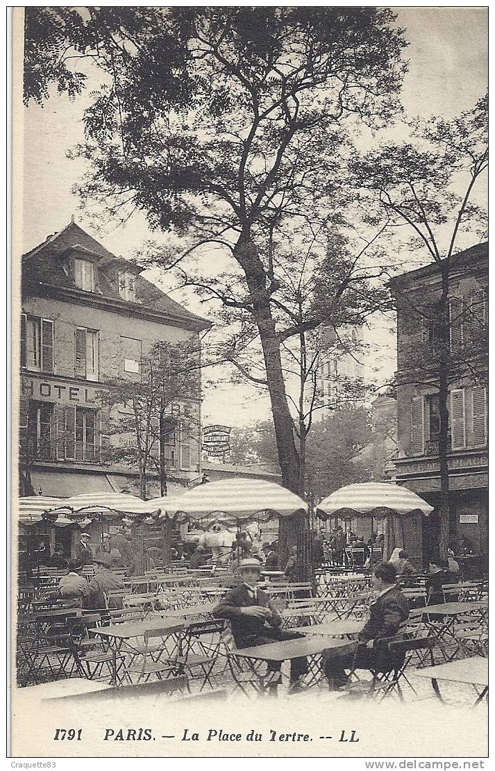 PARIS - La Place Du Tertre - Plazas