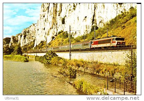 CPSM TRAIN Le TEE 11 MISTRAL Défilé De Donzère Locomotive CC 6500 Juillet 1977 - Treni