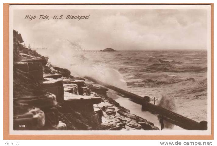 England Blackpool ( High Tide N.S. ) Real Photograph Photo Postcard Carte Postale CPA - Blackpool