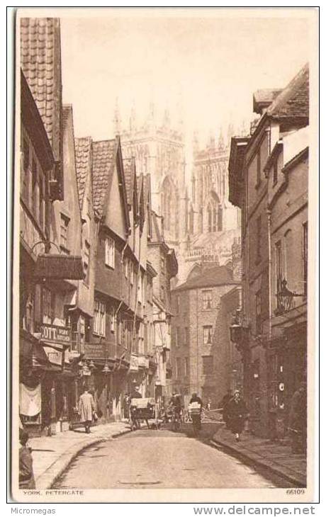 YORK - Petergate - York