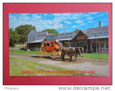 Dodge City Kansas Stage Coach Boot Hill Museum   1986 Cancel.  Early Chrome    -----   ====  Ref 363 - Andere & Zonder Classificatie