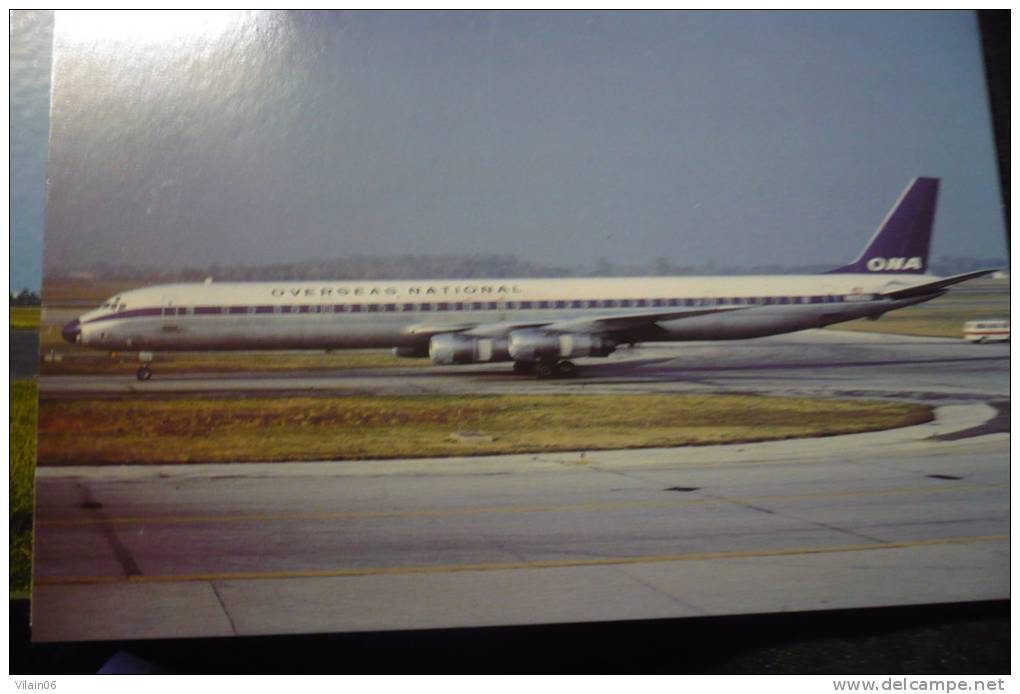 ONA   DC 8 61CF    N8956U - 1946-....: Moderne