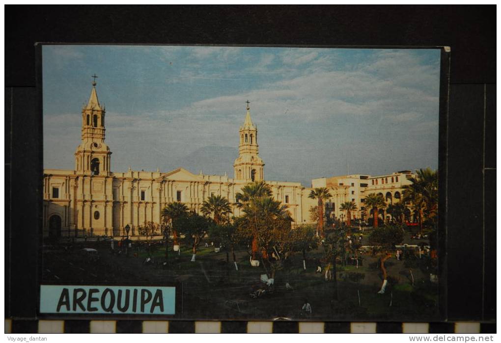 PEROU   AREQUIPA PLAZA DE ARMAS CATEDRAL DE AREQUIPA PERU - Pérou