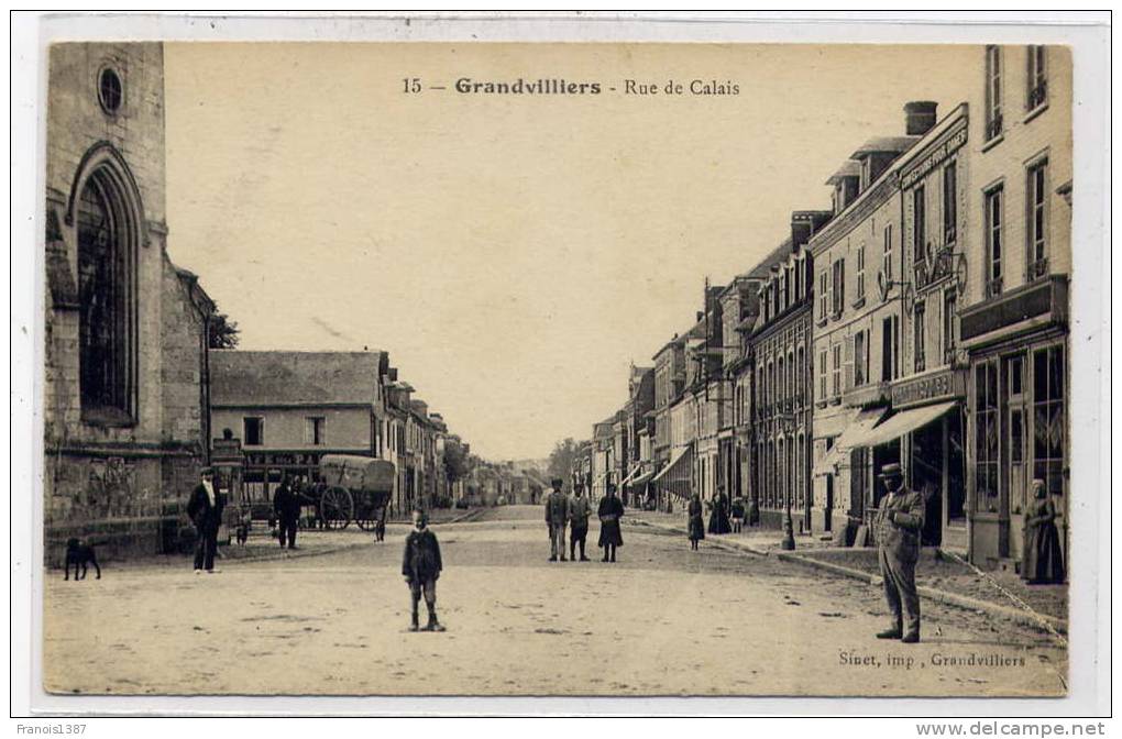Ref 176 - GRANDVILLIERS - Rue De CALAIS - SUPERBE Carte Animée - Scan Du  Verso - Grandvilliers