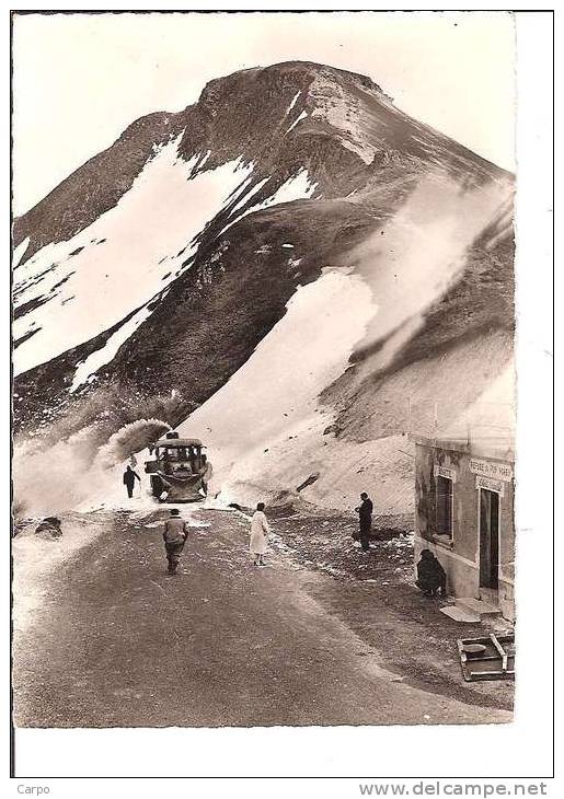 AUTOMOBILE (Voiture) - Chasse Neige. Le Puy Mary (1787 M.) - Trucks, Vans &  Lorries
