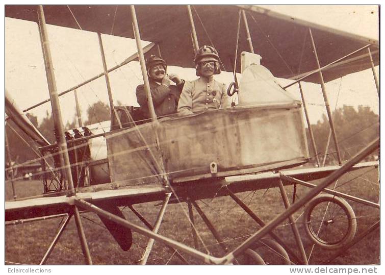 Aviation.  Aviateur...Aéro-Club D'Auvergne....Carte Photo....7/9... (voir Scan Et/ou Annotation) Rare - Altri & Non Classificati