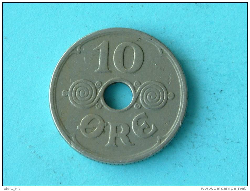 1935 - 10 ORE / KM 822.2 ( Uncleaned Coin / For Grade, Please See Photo ) !! - Dänemark