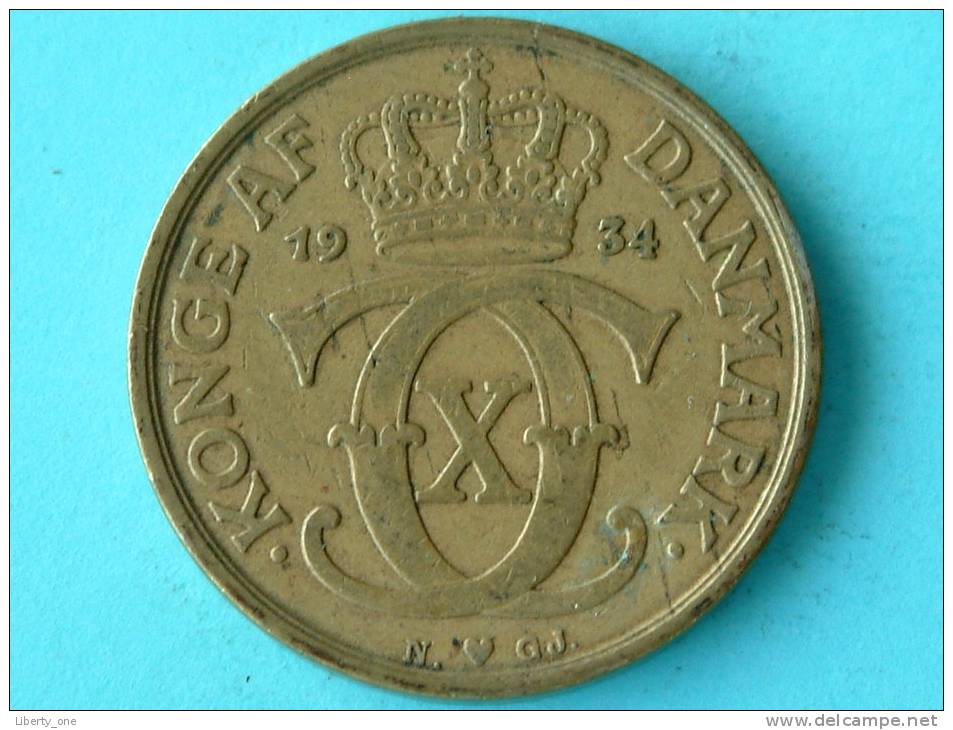 1934 - 1 KRONE / KM 824.2 ( Uncleaned Coin / For Grade, Please See Photo ) !! - Danemark