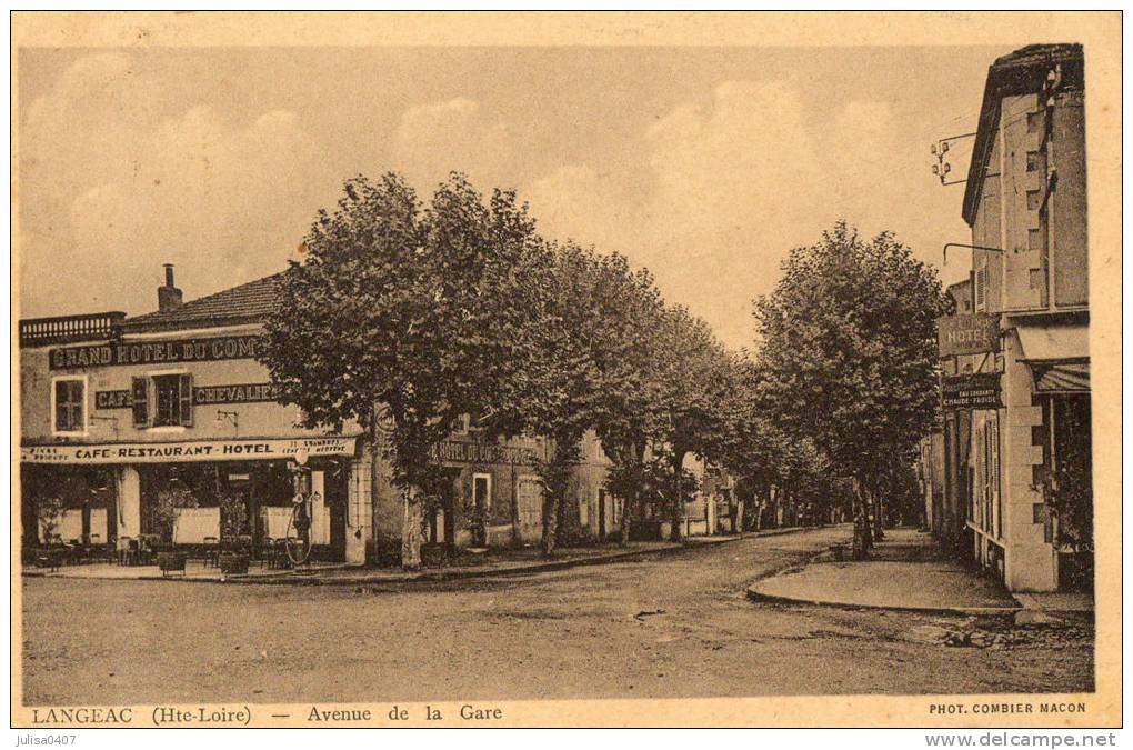 LANGEAC (43) Avenue De La Gare Commerce - Langeac