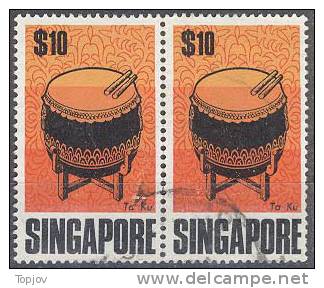 SINGAPORE - MUSIC INSTRUMENTS - TROMMEL - USED 2v -  1969 - Musique