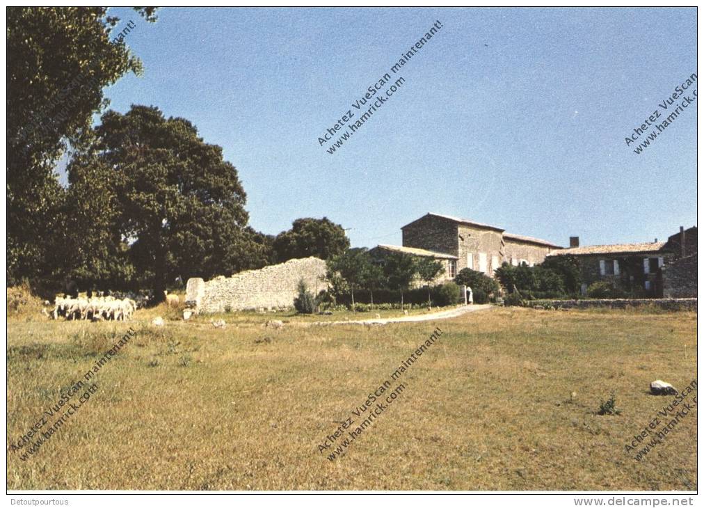 GRIGNAN Drôme 26 : Communauté De L'Emmanuel Dominicaines Des Tourelles - Grignan