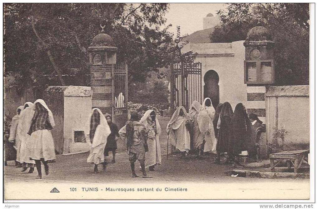 2911 - Tunis Mauresques Sortant Du Cimetière - Tunisie