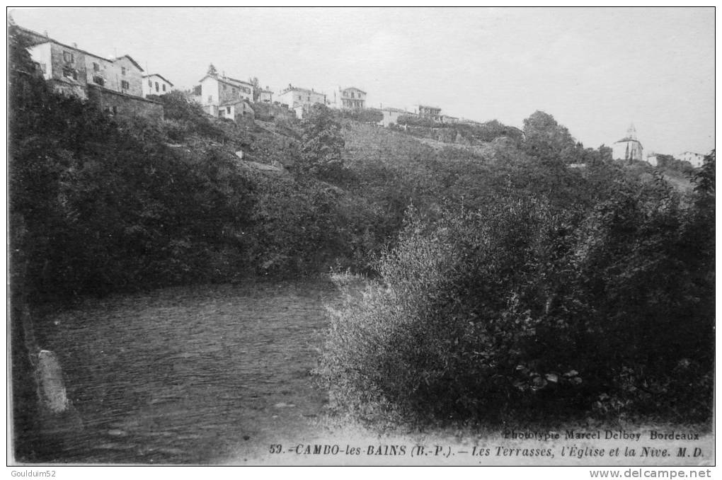 Les Terrasses, L´église Et La Nive - Cambo-les-Bains