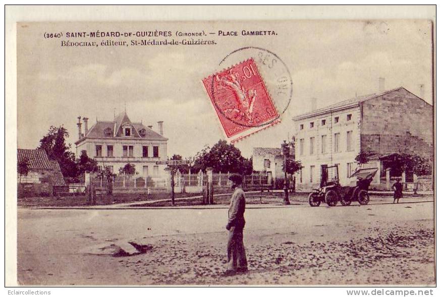 Gironde....33....  Saint  Médard De Guizières..La Place Gambetta - Andere & Zonder Classificatie