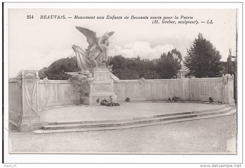 254 - Monument Aux Enfants De Beauvais Morts Pour La France - LL - Beauvais