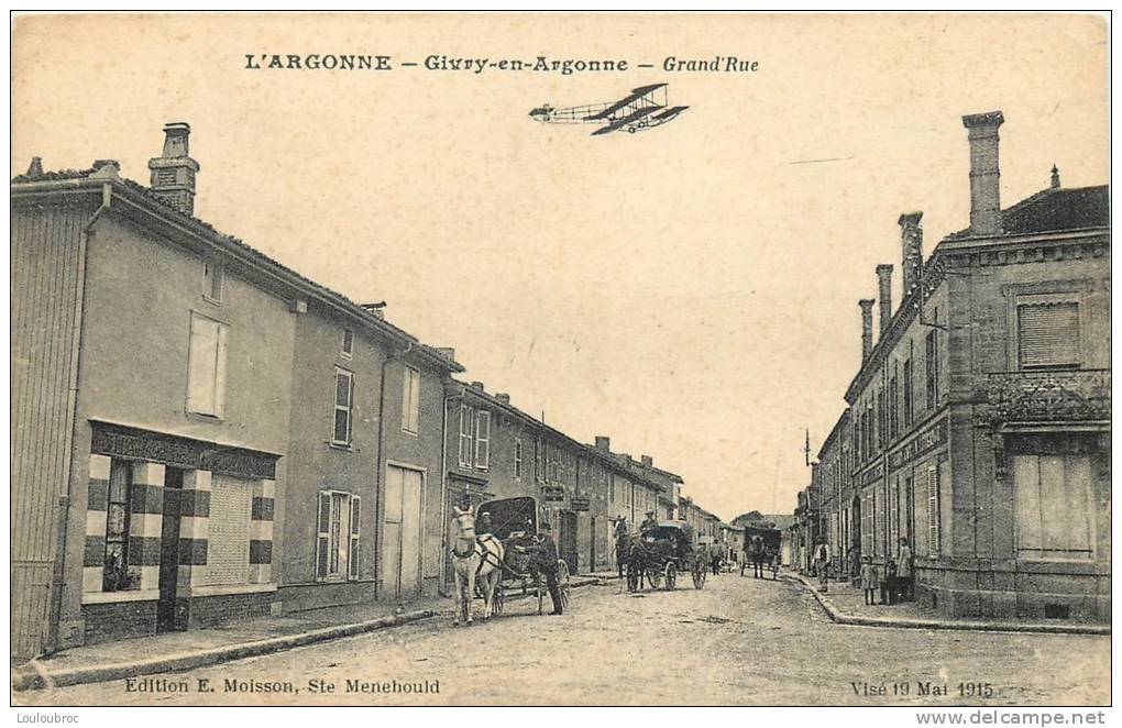 51 GIVRY EN ARGONNE GRAND'PLACE ET AVION PRECURSEUR - Givry En Argonne