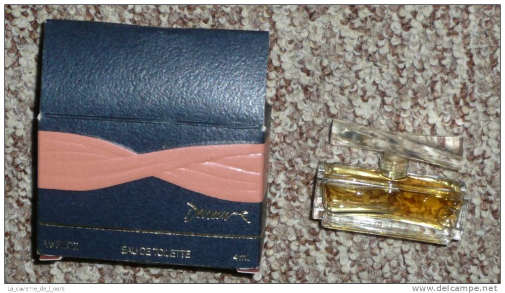 Rare Miniature De Parfum Avec Boite "DENEUVE" Eau De Toilette Catherine Deneuve, Parfums Stern - Miniaturen Flesjes Dame (met Doos)