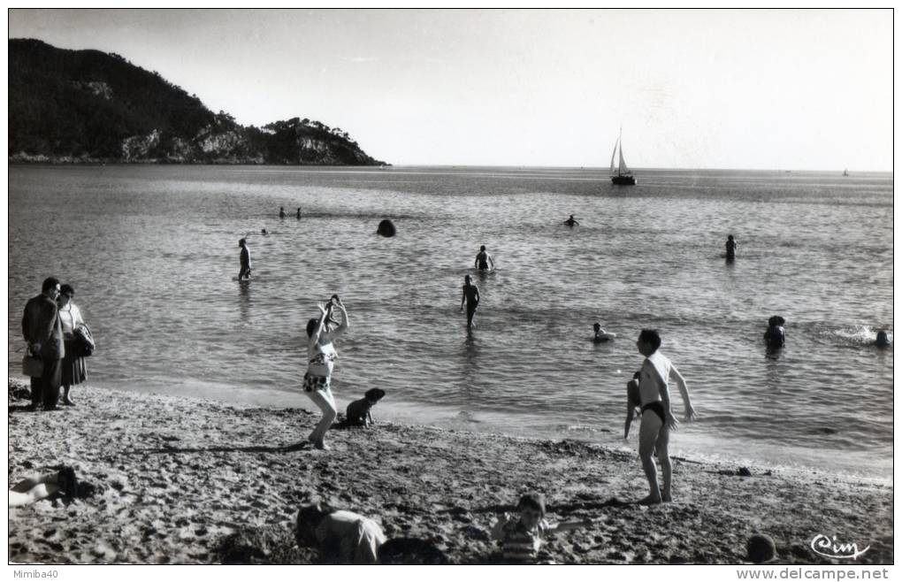 ST-CYR-LES-LECQUES - La Plage - Les Lecques