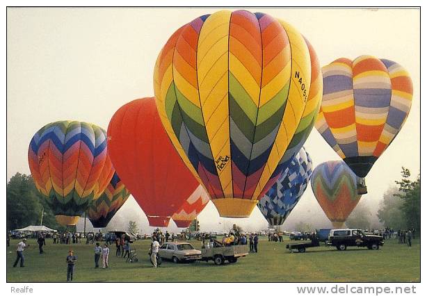 Hot Air Balloon  Photo Bob Burch. Minolta - Luchtballon