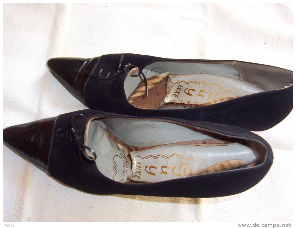 Paire De  Chaussures Années 1950/60  GUY Luxe Taille N° 4 - Scarpe