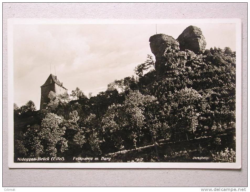 Nideggen-Brück, Felspartie Mit Burg - Dueren