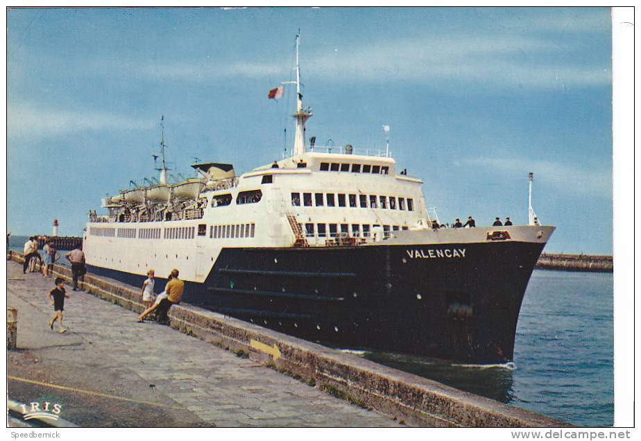 19448 France Dieppe Normandie - Arrivée Du Valencay. 76.217.245 La Cigogne Iris - Dampfer