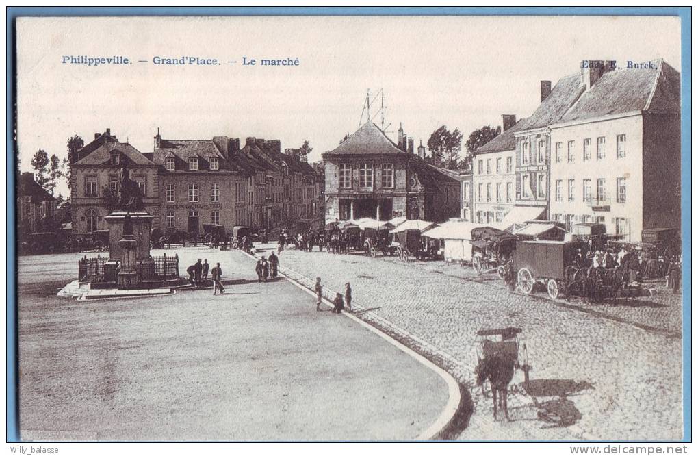 Philippeville   Grand'place   Le Marché   1907 - Philippeville