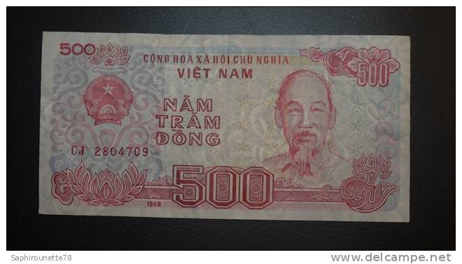 VIETNAM - Billet De 500 Dong – 1988 - N°CJ 2804709 - Vietnam