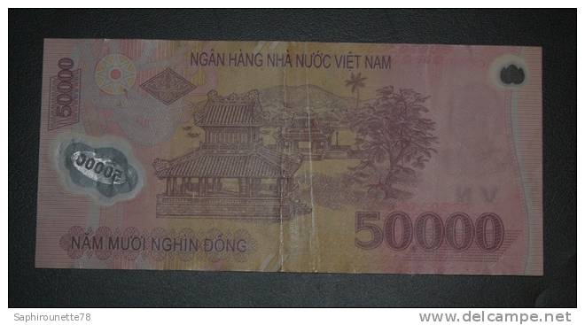 VIETNAM - Billet De 50.000 Dông – 2003 - N°VN 04121715 - Vietnam