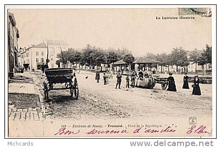 CPA 54 FROUARD - Place De La Republique - Frouard