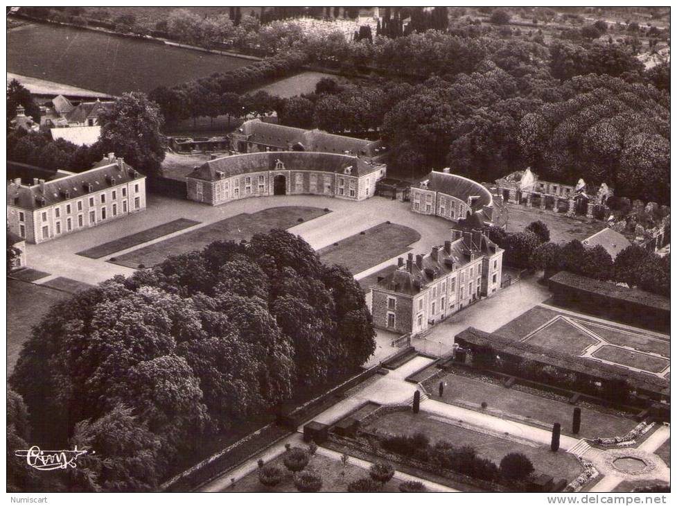 St-Mars-la-Jaille..belle Vue Aérienne..le Château De La Ferronnays - Autres & Non Classés