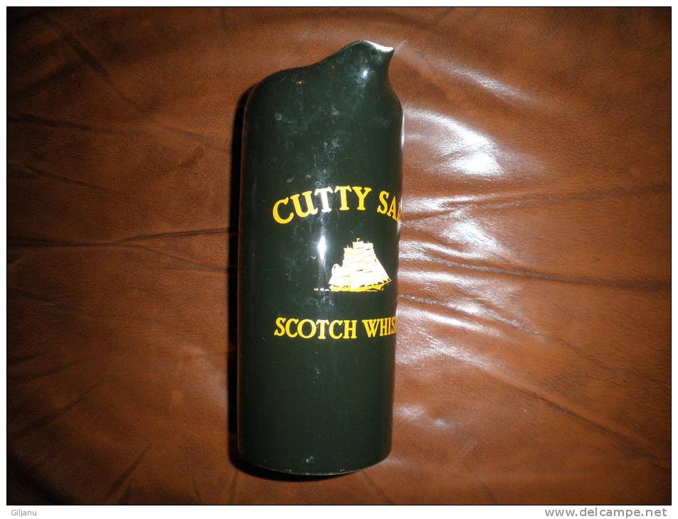 CARAFE  CUTTY SARK  SCOTCH WHISKY - Karaf