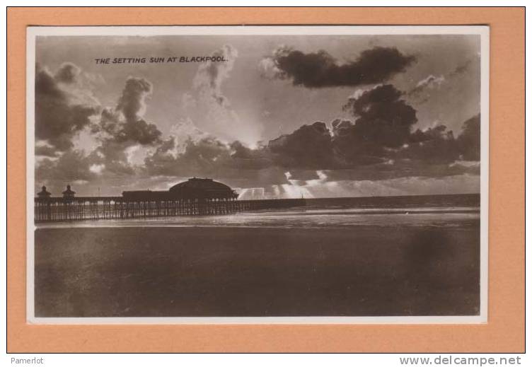 England Engleterre Blackpool  (The Setting Sun At Blackpool )  Animated Carte Photo Postale Postcard Photograph - Blackpool