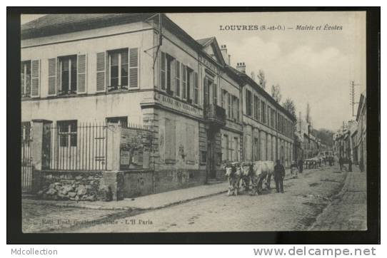 95 LOUVRES /         Mairie Et école        / - Louvres