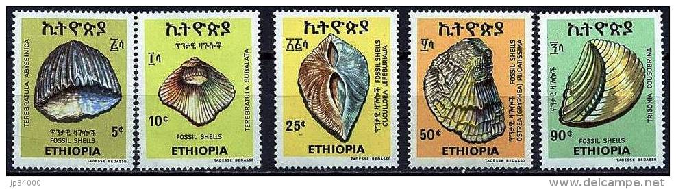 ETHIOPIE: Mineraux Fossiles, Fossile, Fossils Shells, Fossilien. Yvert N°849/53. MNH, ** Série Rarissime - Fossielen