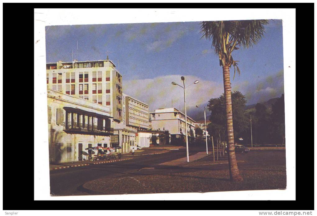 LA REUNION - SAINT DENIS - AVENUE DE LA VICTOIRE - Saint Denis