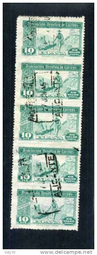 - ESPAGNE ERINNOPHILIE . BANDE VERTICALE DE 5 TIMBRES . CACHET 27/6/45 - Wohlfahrtsmarken