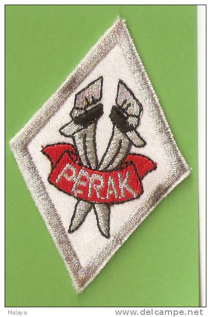 Malaysia School Scout Knight Medal Silver Patch - Patches