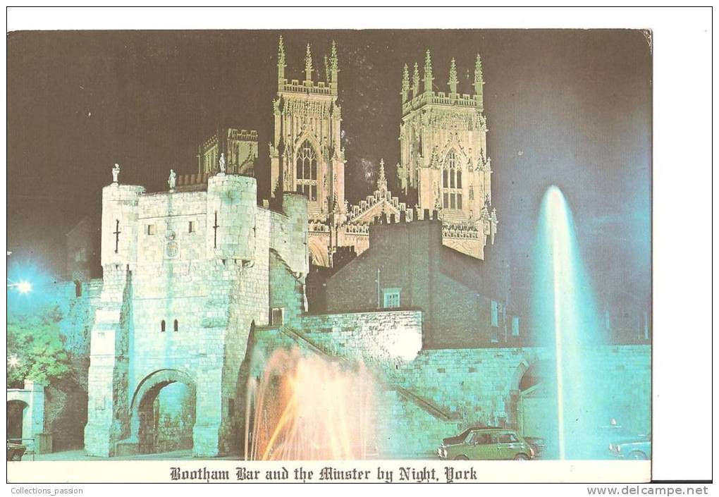 CP, Angleterre, York, Bootham Bar And The Minster By Night, 1983, Voyagée - York
