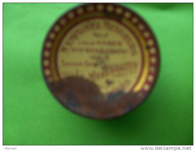 Boite Creme Vaseline  Pour Se Raser De Vibert  Etc..diametre 4cm (accidentee)-- - Productos De Belleza