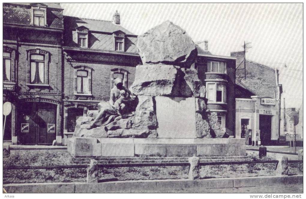 Chatelet - Monument - Vierge - Châtelet